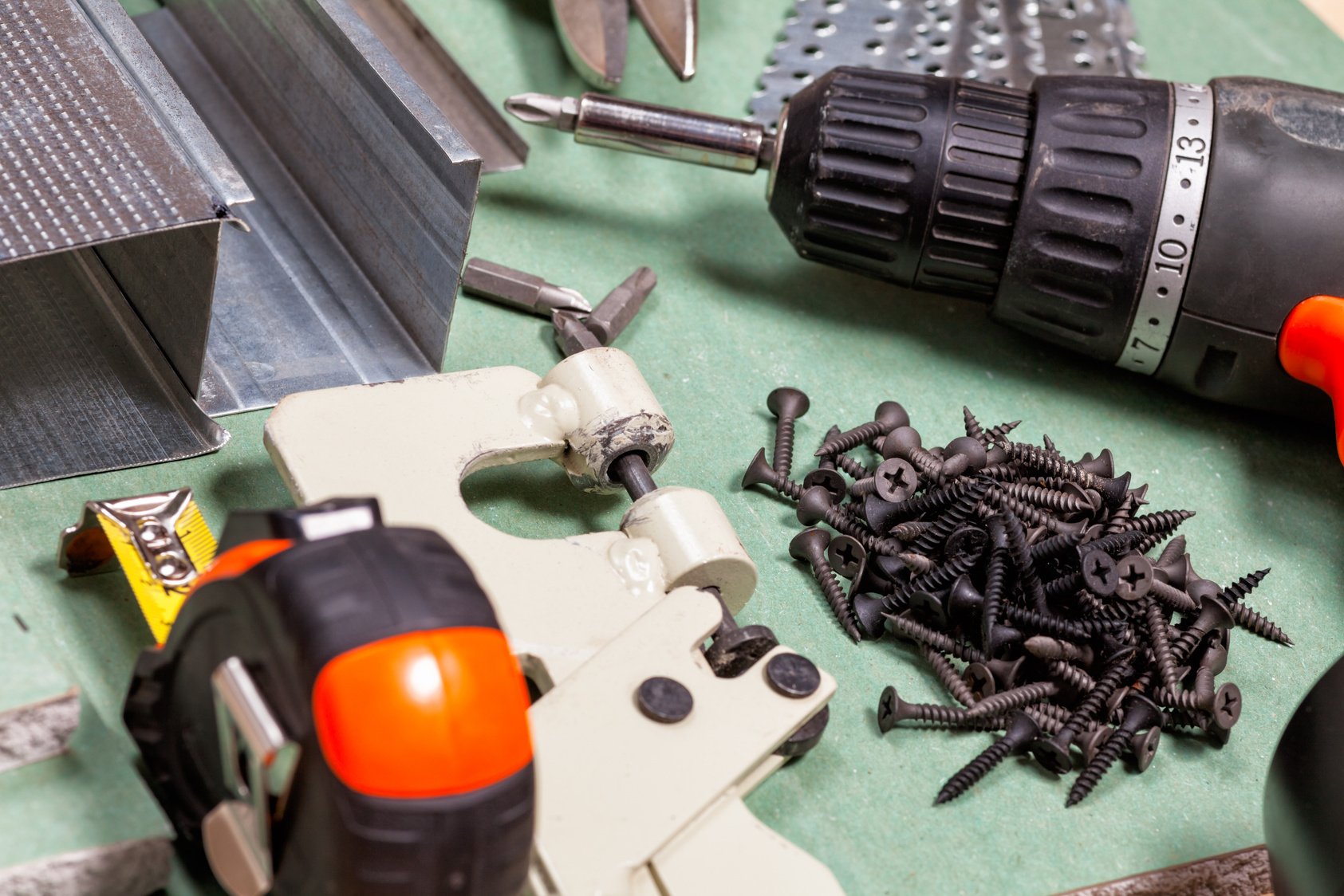 Drywall tools set
